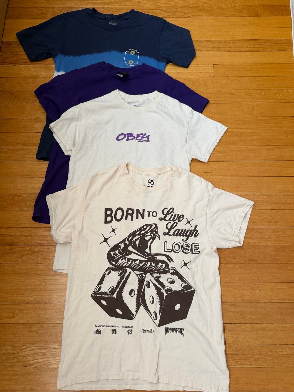 4 graphic t shirts men/ teen
